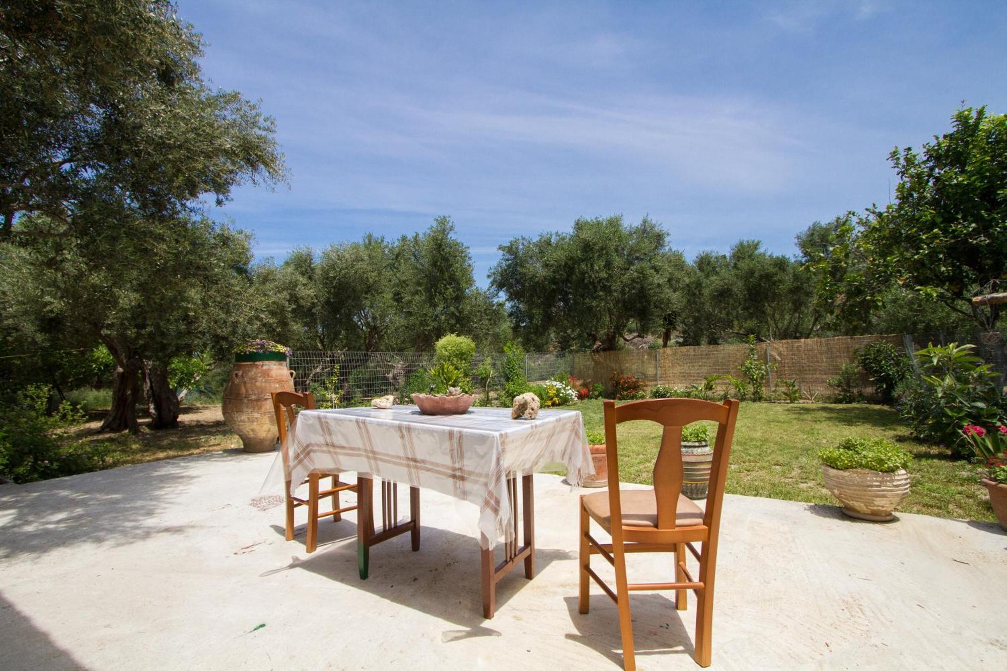 Ferienwohnung Sofiana'S Garden Retreat With Private Pool Dhrapaniás Exterior foto